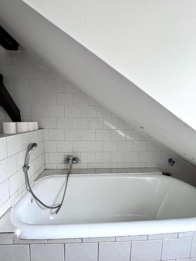 Loft Apartment Close To Metro Palmovka Praga Exterior foto
